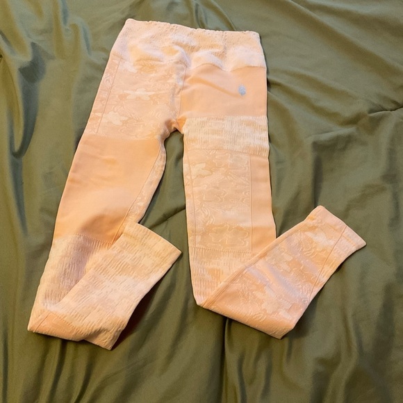 Nux FREE PEOPLE Leggings peach size small - Picture 12 of 12